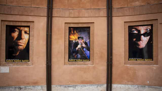 A un mese dal doppio concerto, inaugura la mostra dedicata a Vasco Rossi